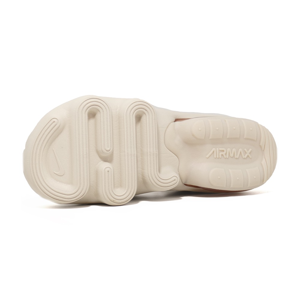 ������� �ʥ��� NIKE �����ޥå��������������SE �١����� HJ9651-100 ��ǥ����� ���塼�� �� 25SU