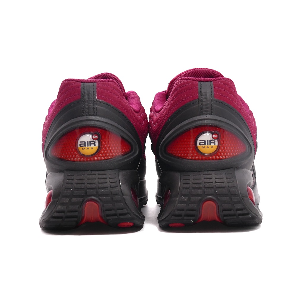 スニーカー ナイキ NIKE エアマックスDNウィンタライズド レッド