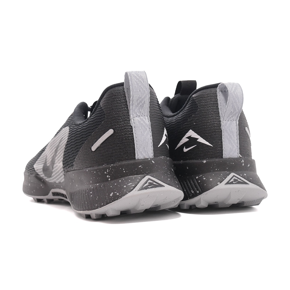 ���ˡ����� �ʥ��� NIKE W ����˥ѡ� �ȥ쥤�� 3  FQ0902-001 ��ǥ����� ���塼�� �� 