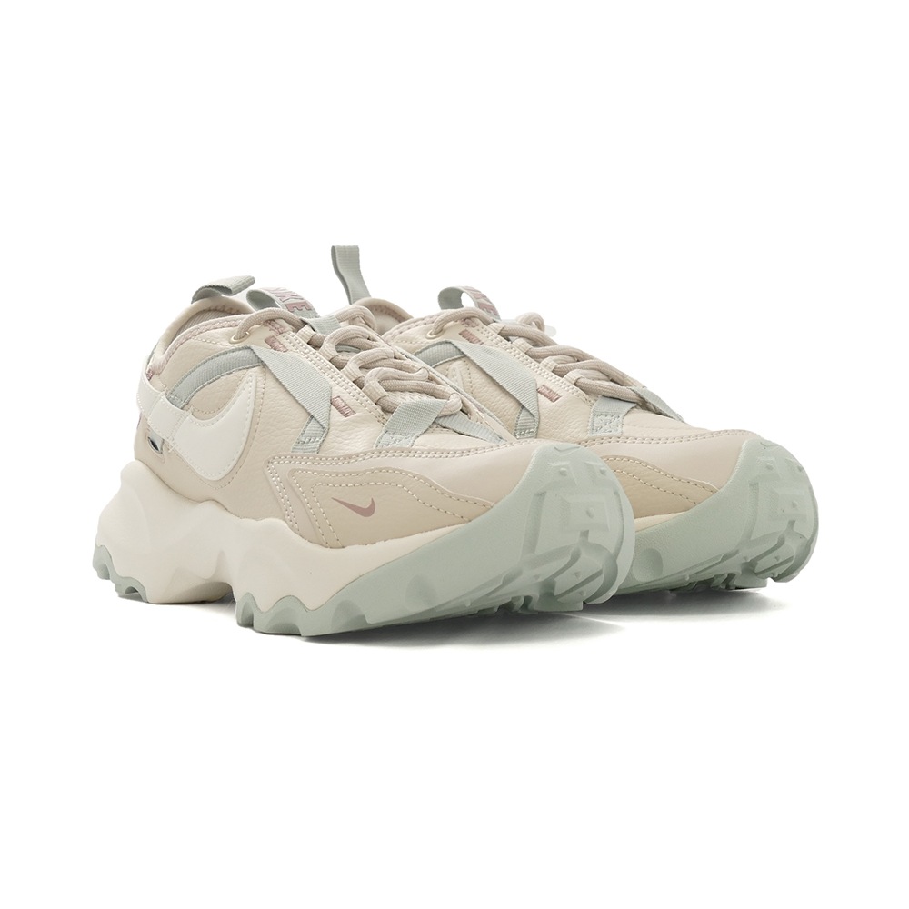 ˡ ʥ NIKE TC7900 饤ȥ륦åɥ֥饦  DD9682-102  ǥ 塼  23HO