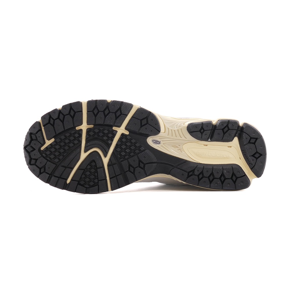 スニーカー ニューバランス NEW BALANCE M2002RIA ホワイト 白