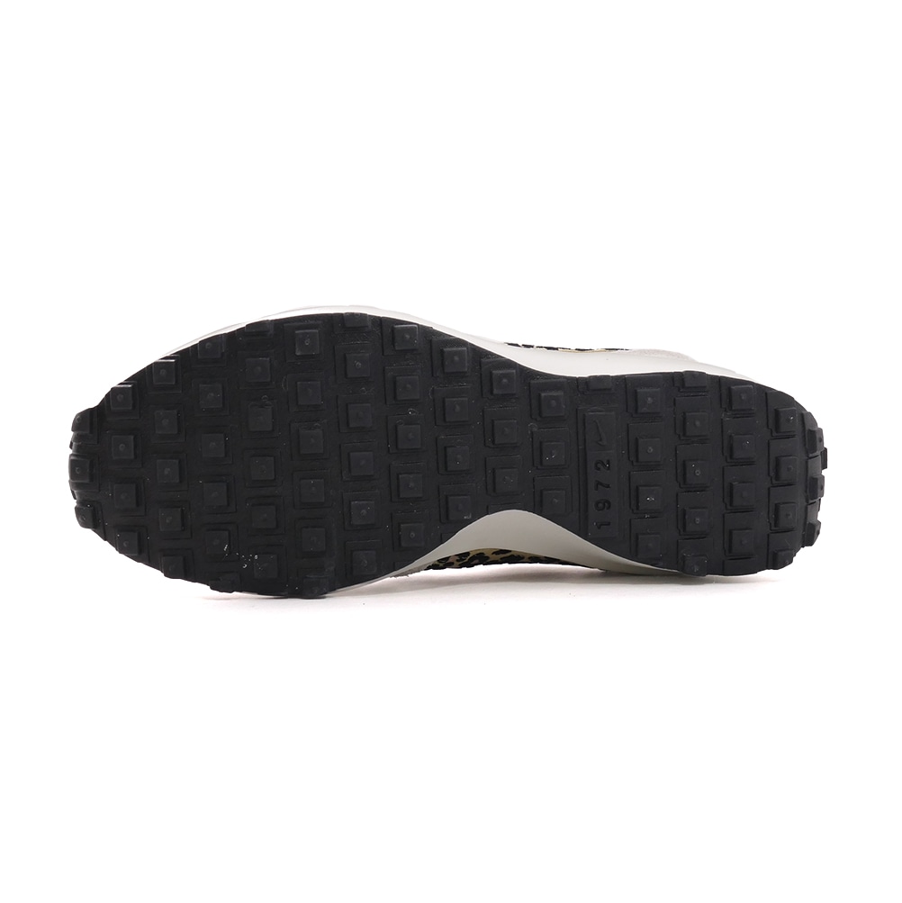 スニーカー ナイキ NIKE ワッフルデビュー ホワイト 白 HF1856