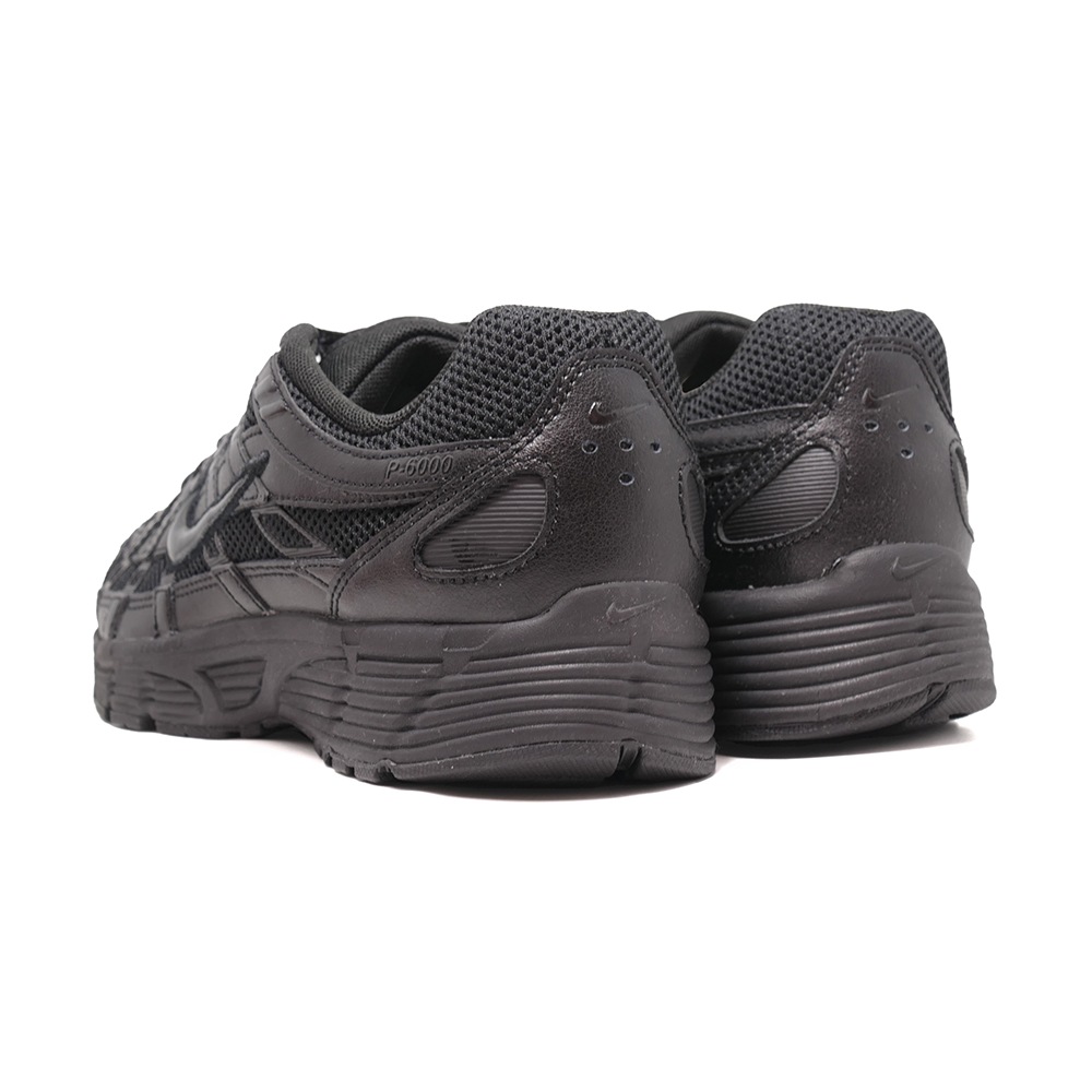 ���ˡ����� �ʥ��� NIKE P-6000 �֥�å� CD6404-002 ��� ���塼�� �� 26FA