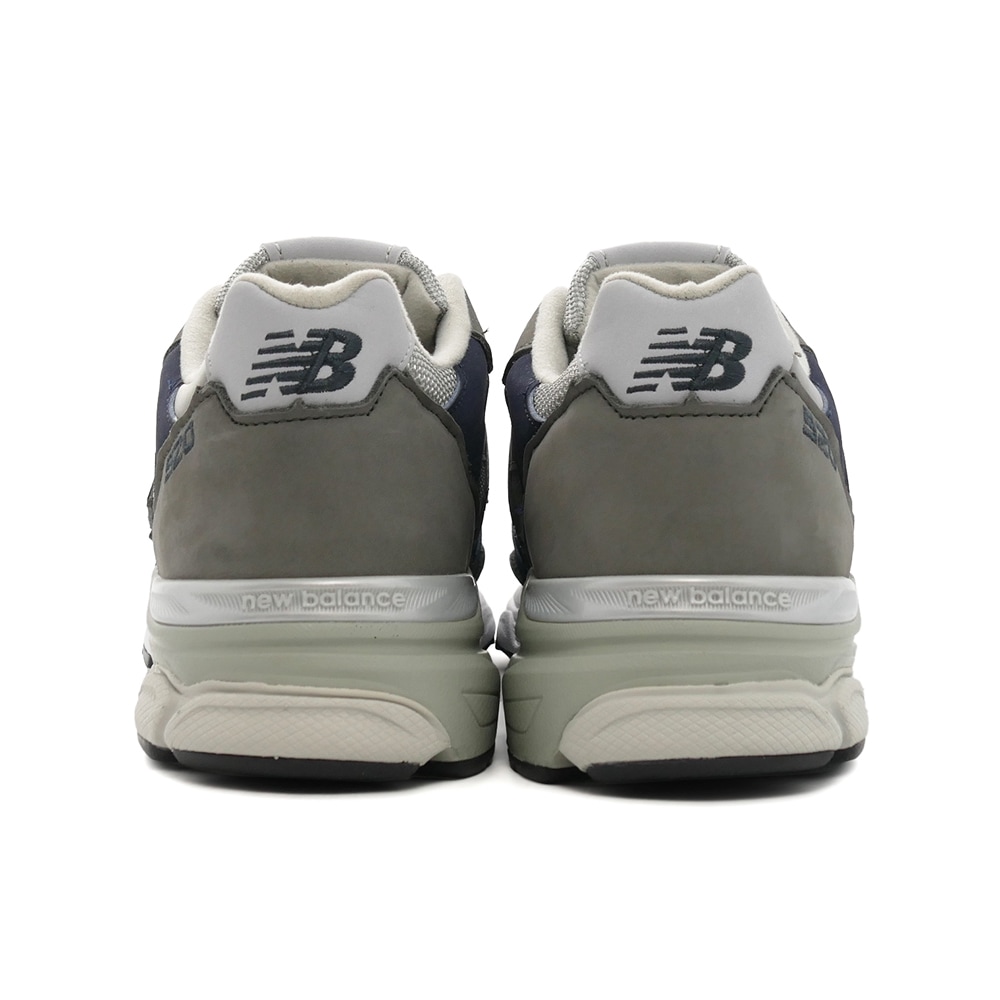 スニーカー ニューバランス NEW BALANCE M920GNS グレー 灰 M920GNS NB