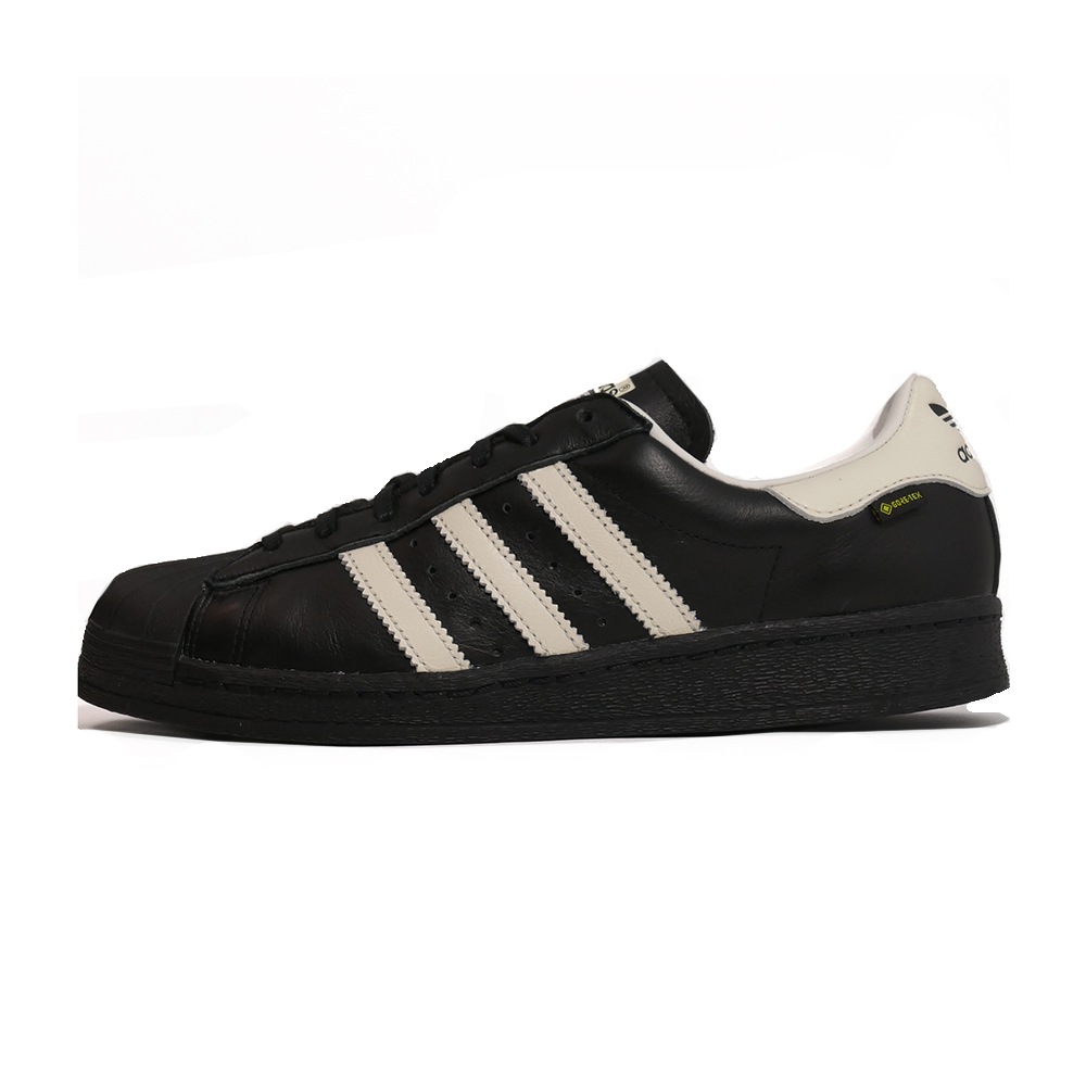 ���ˡ����� ���ǥ����� adidas �����ѡ�������82GTX �֥�å� KI7819 ��� ���塼�� �� 
