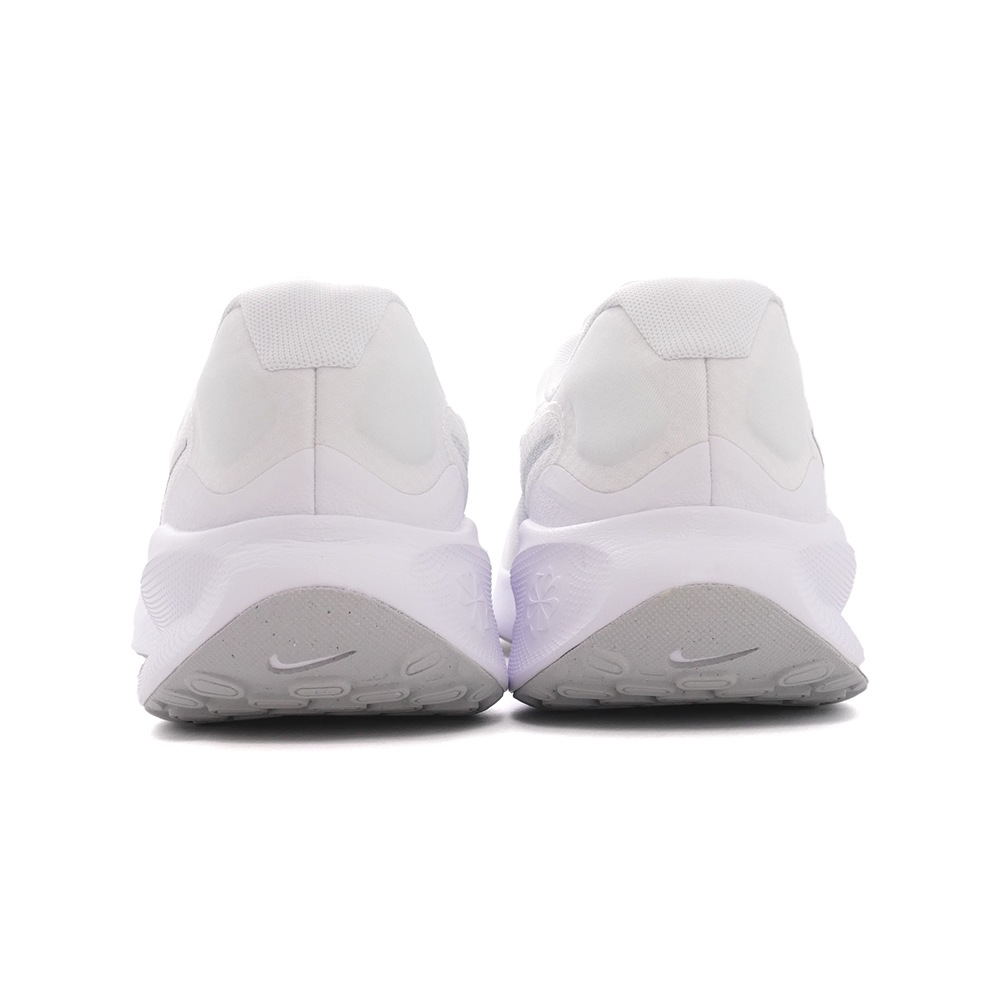 ���ˡ����� �ʥ��� NIKE ��ܥ�塼�����7 �ۥ磻�� �� FB2207-100 ��� ���塼�� �� 24SS