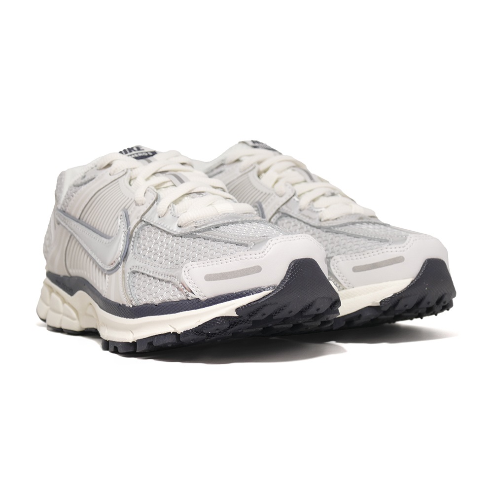 ���ˡ����� �ʥ��� NIKE W������ܥ��5 �ۥ磻�� FD0884-025 ��ǥ����� ���塼�� �� 26SU
