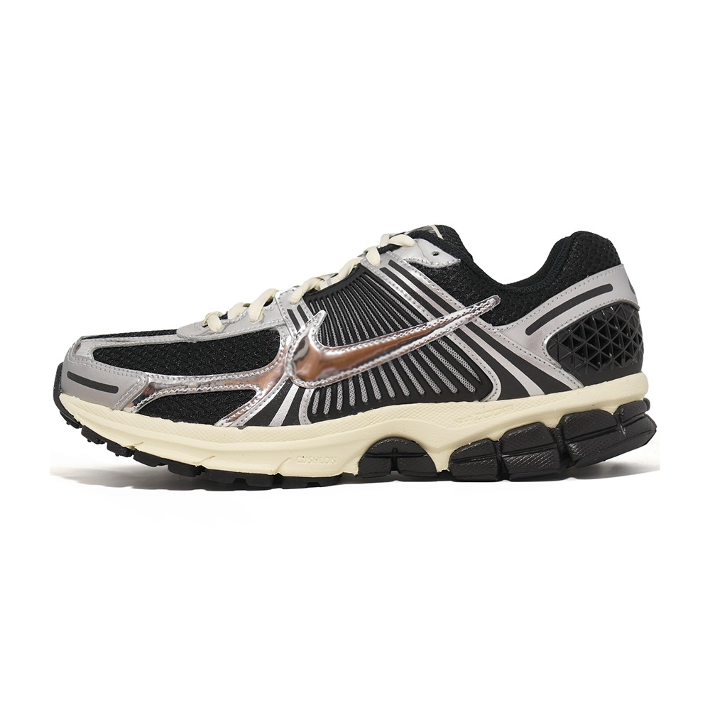 ���ˡ����� �ʥ��� NIKE ������ܥ��5 �֥�å� IM3486-003 ��� ���塼�� �� 26SU