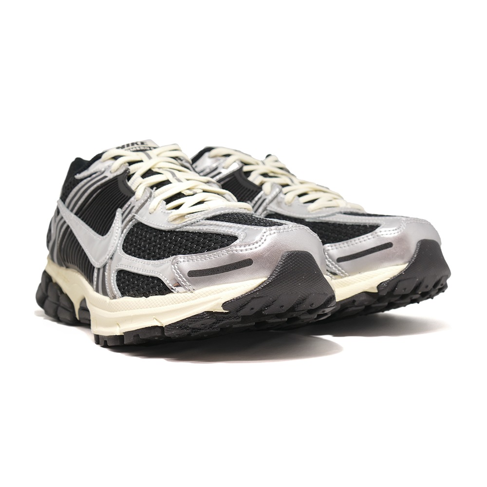 ���ˡ����� �ʥ��� NIKE ������ܥ��5 �֥�å� IM3486-003 ��� ���塼�� �� 26SU