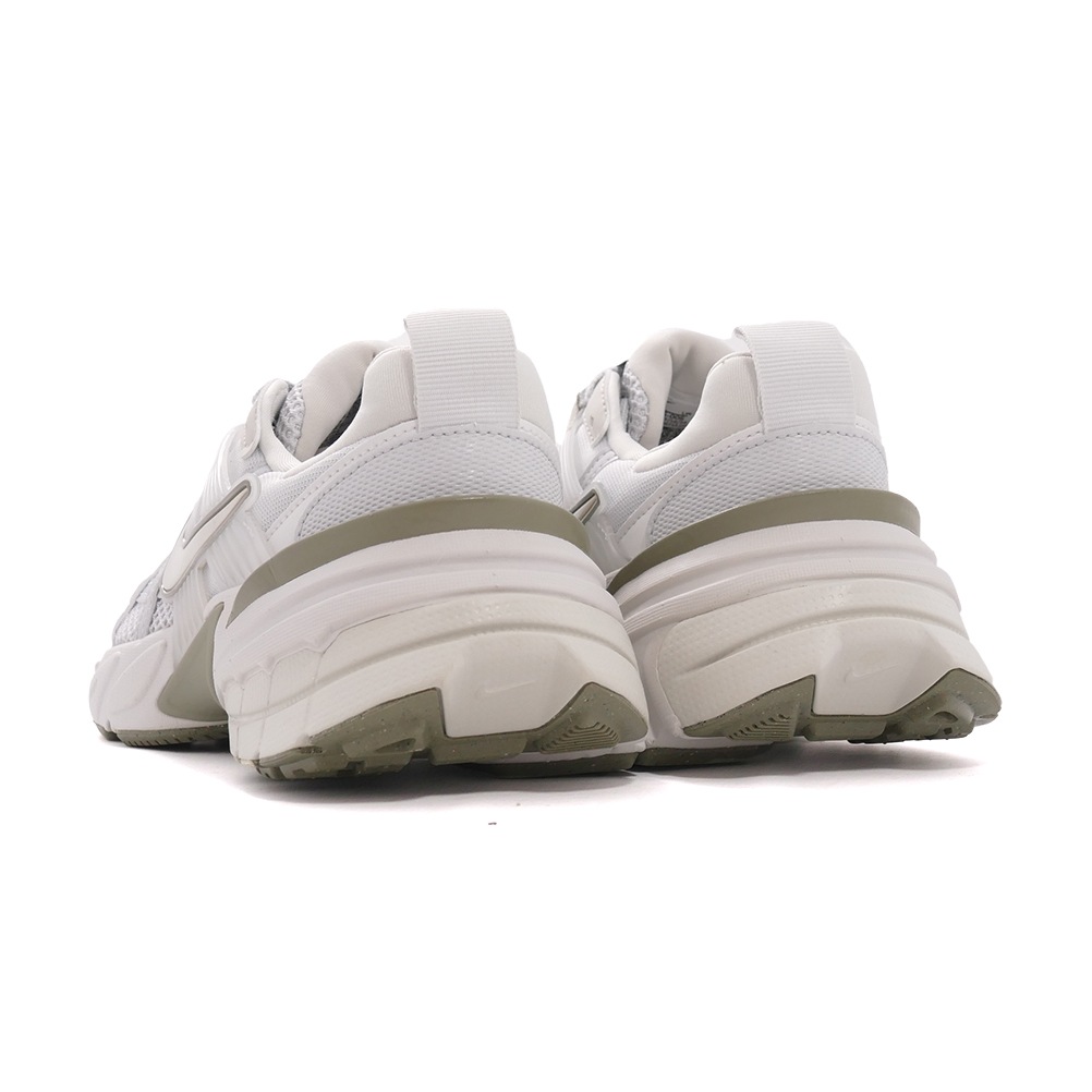 スニーカー ナイキ NIKE V2Kラン ホワイト 白 FD0736-006 メンズ