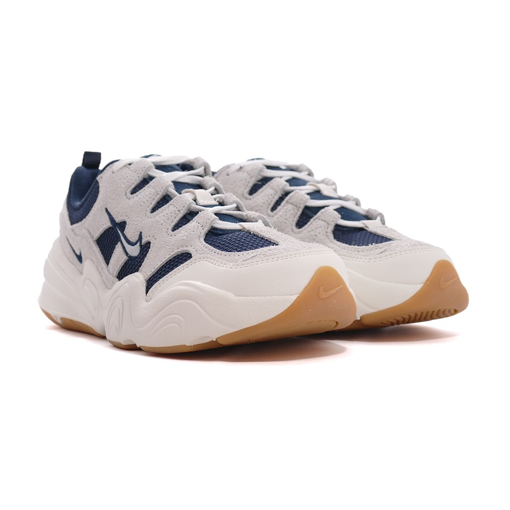 ˡ ʥ NIKE ƥåإ ͥӡ  DR9761-004 ǥ 塼  24