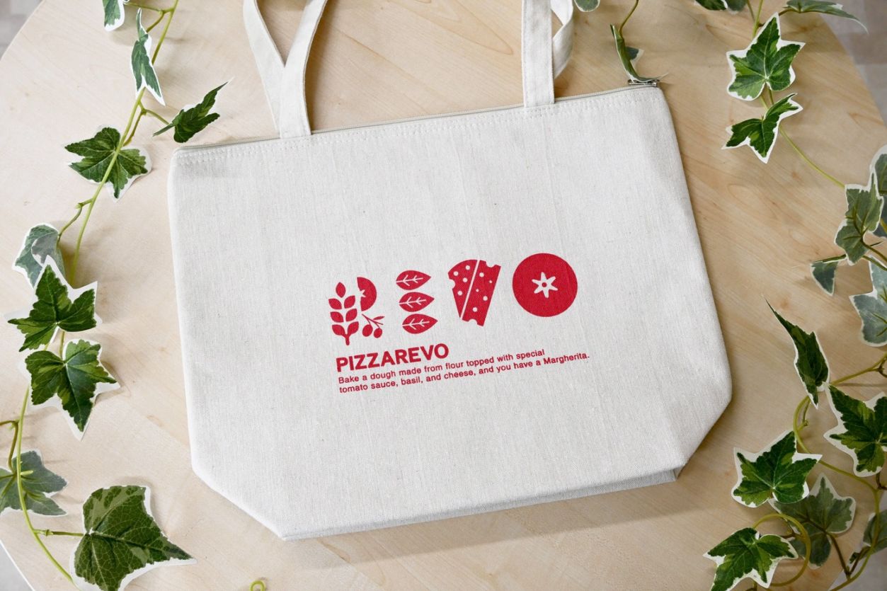 ピザレボオリジナル保冷バッグ