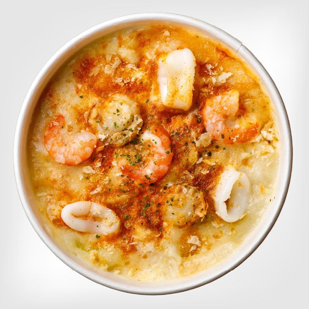 濃厚オマールソースのシーフードグラタン