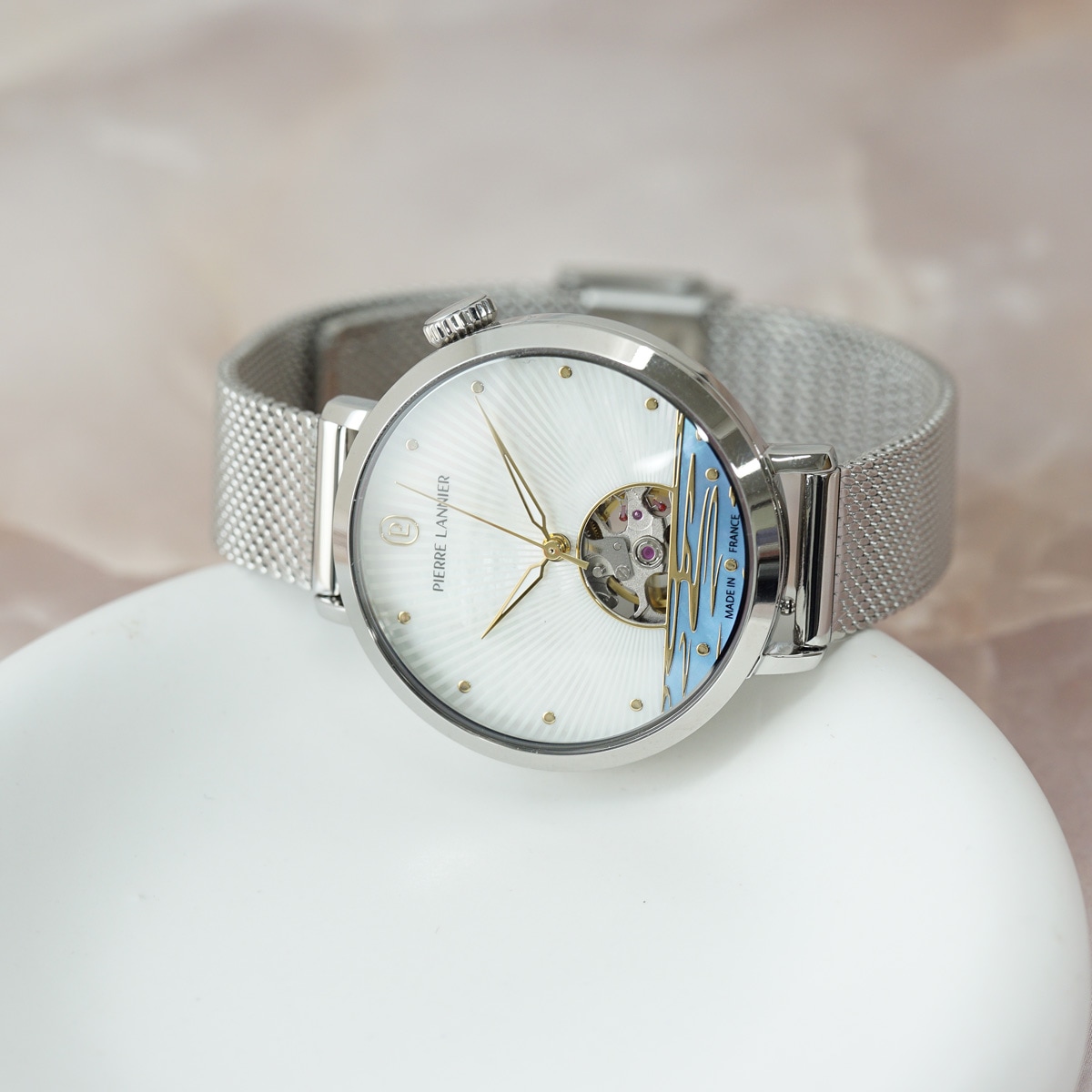 AUSTRALE  ��ư���� ��ǥ����� �ӻ��� ��°�٥�� ����С� ������ʸ����