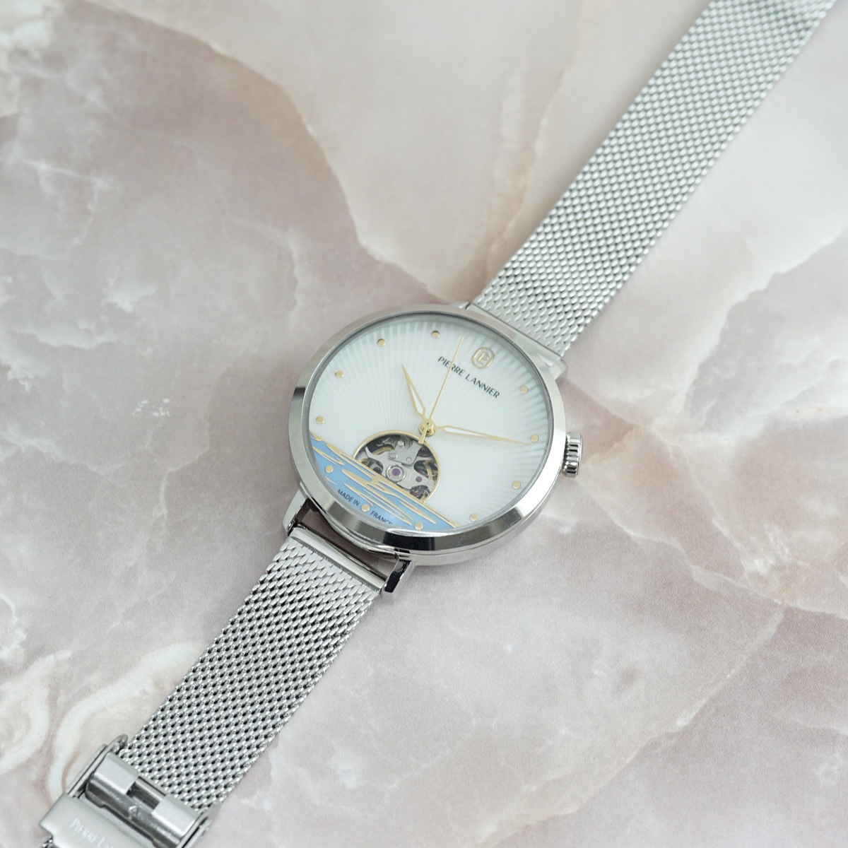 AUSTRALE  ��ư���� ��ǥ����� �ӻ��� ��°�٥�� ����С� ������ʸ����