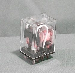 MYリレーDC24V　（２極）