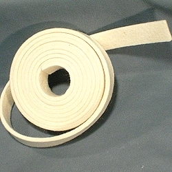 フエルトパッキン　3T×18W×1800L