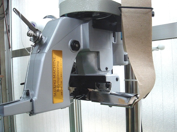 自立型袋口縫ミシン「メビウス」 SHD-600AC-F-SUS