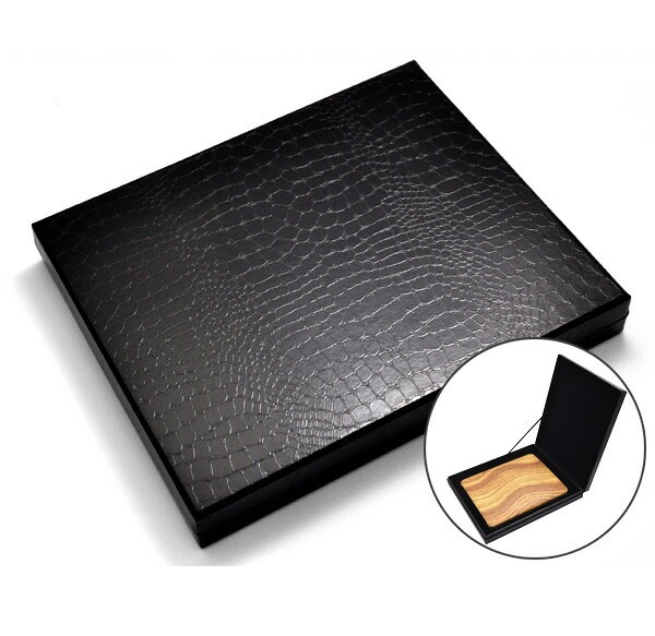 iPadケース用クロコダイル柄ギフトボックス