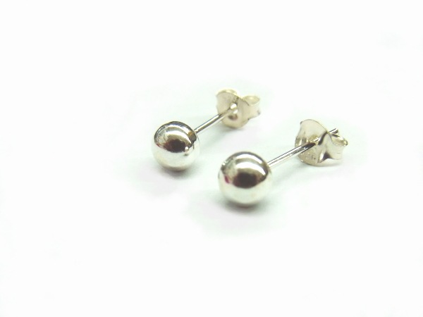 メール便送料無料<br>シルバー925ボールピアス シルバーピアス 4mm 1ペア