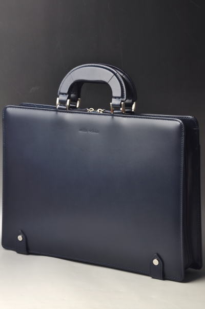 �ߥ饷�硼�� mila schon �˥塼�ȥ�� ���� A4���㥹�� �ӥ��ͥ��Хå�