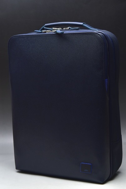 ���Х󥪥�֥롼 LANVIN en Bleu �����ƥ� �ۡ��ॺ A4�ӥ����å�