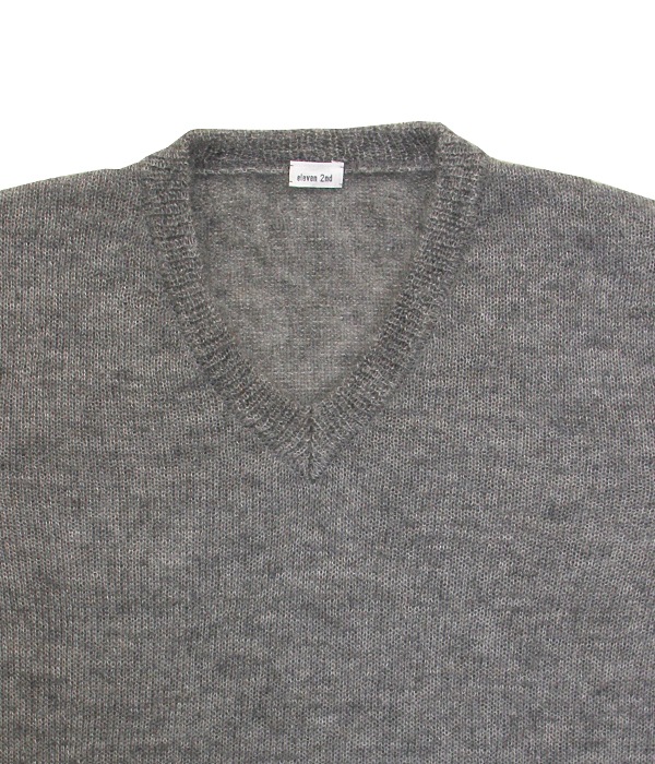 V-neck Jumper