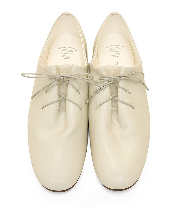 BEAUTIFUL SHOES(ビューティフルシューズ)は、〈foot the coacher〉を