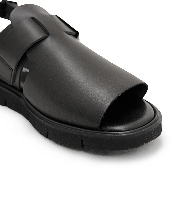 OPEN TOE SANDAL