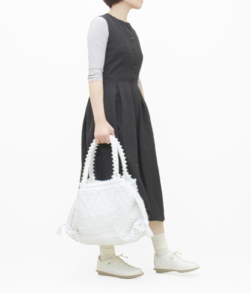 CAPRICCIOLI MED with diamond motif pattem