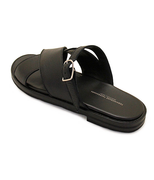 BEAUTIFUL SHOES | CROSSY SANDALS