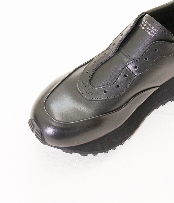 BEAUTIFUL SHOES | LEATHER SNEAKERS (LACELES)