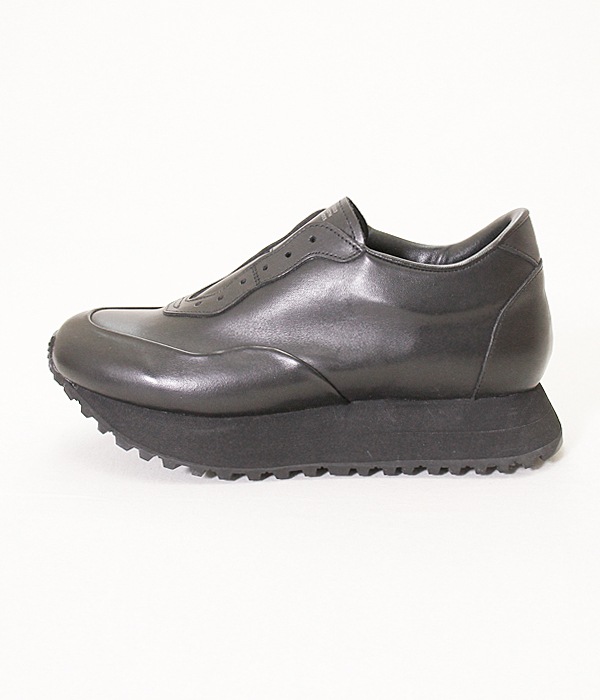 BEAUTIFUL SHOES | LEATHER SNEAKERS (LACELES)