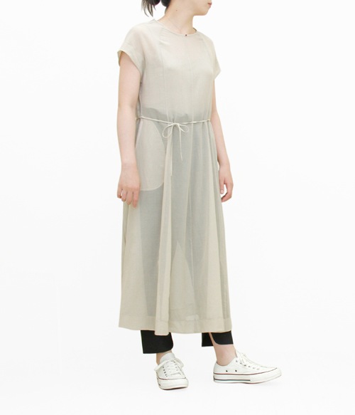 40%OFF<br>Nude Paneled Dress