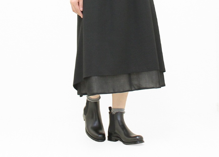 �����ɥ����֡��ġ�LIZZY R��