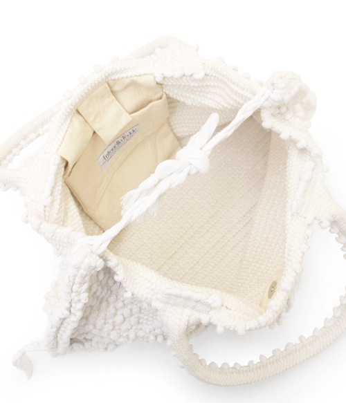 CAPRICCIOLI MED with diamond motif pattem
