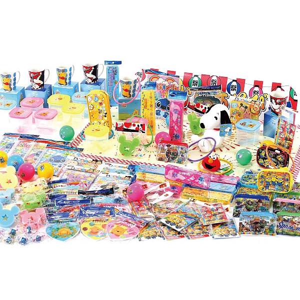 縁日キャラクター輪投げセットE｜ディズニー中心の雑貨景品100個入り