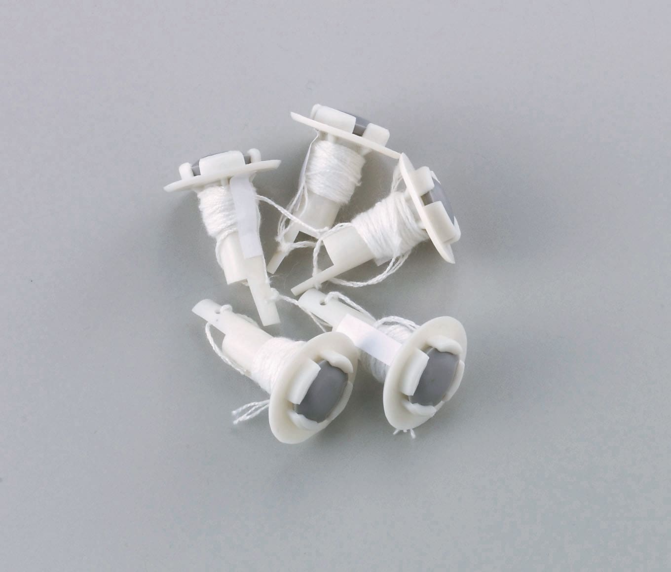 【ワンタッチバルブ100個セット】風船用逆止弁付き糸付きバルブ｜ヘリウムガス用自動シールパーツ