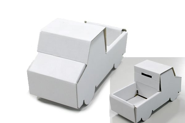 トラックの貯金箱