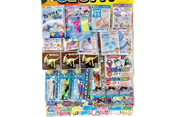 実験おもちゃ当て40名