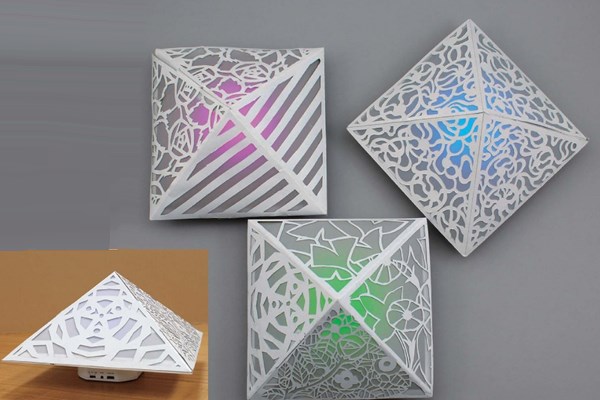 切り絵ランプシェード