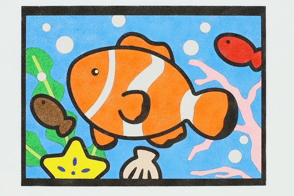 くまのみ砂絵キット 南国ヒトデ＆サンゴ柄｜簡単ステップで楽しめる色砂アート【12色砂付き・200×150mm】