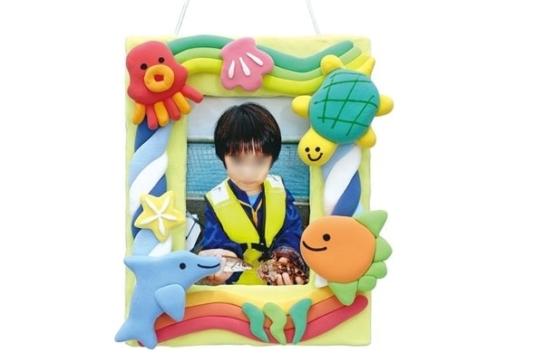 粘土で作るフォトフレーム