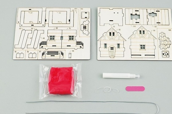 不思議な空飛ぶ？バルーンハウスキット