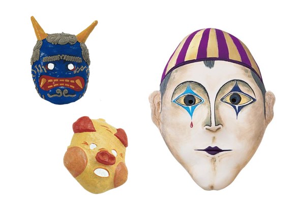 粘土でお面作り