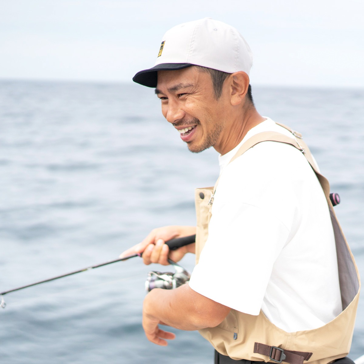 2トーンタグキャップ【ブラック】