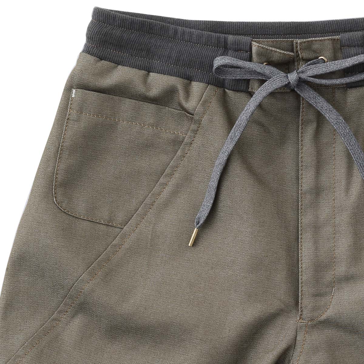 超撥水ショートパンツ【カーキ】