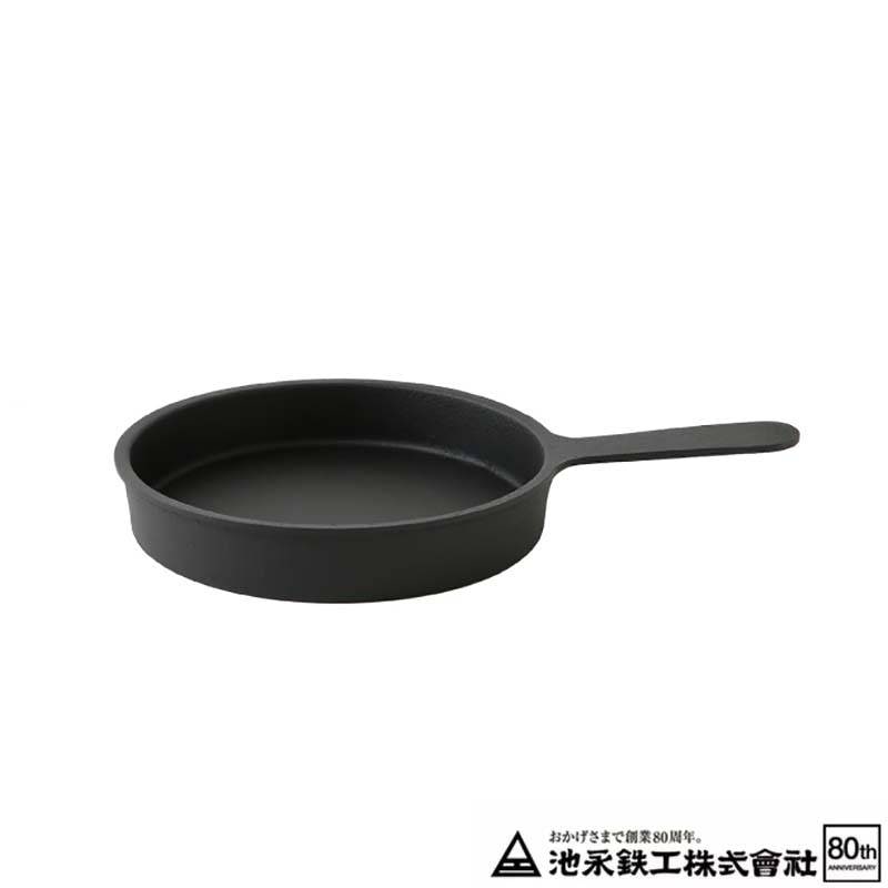 プラスワイズ本店｜南部鉄器 tetu 鉄鍋 片手 20 (IH対応) 小泉誠
