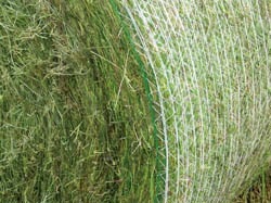 5巻 ベールネット 牧草用ネット 1050mm×2000m 司化成 カ施 個人宅配送不可 代引不可