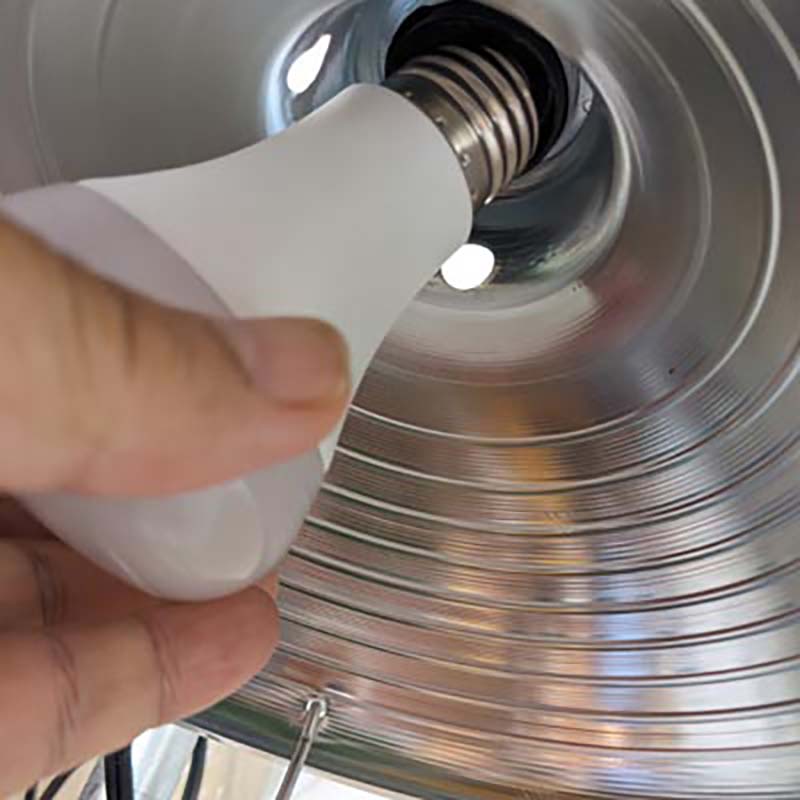 植物育成ライト LED電球 BULB&PAR 口金E26 LPL09WB2K 2700K 白色LED 植物 光合成 日照不足対策 照明 フュ―チャーライト カ園 個人宅配送不可 代引不可